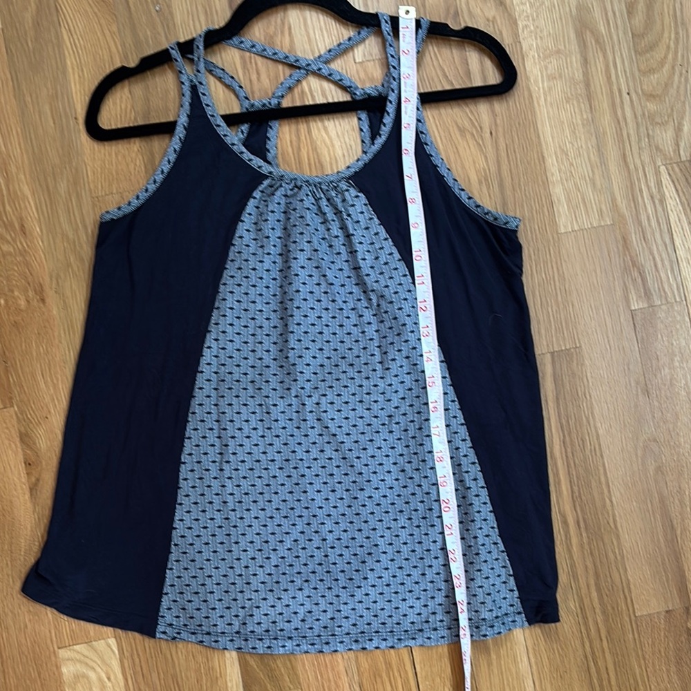 CAbi Blue and White Tank Top sz S - Picture 7 of 7